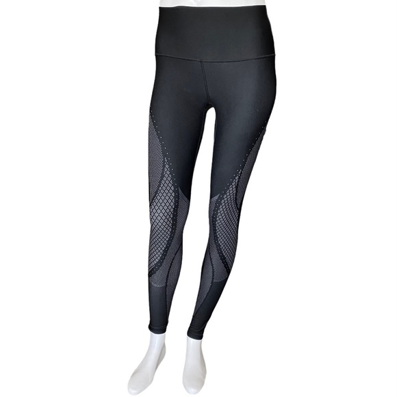 Lululemon Mapped Out High-Rise Tight Leggings - Picture 12 of 12